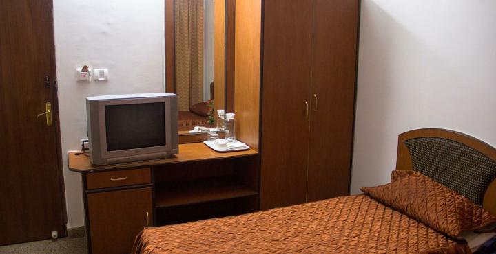 Oyo 539 Hotel Pearl Inn Бангалор Экстерьер фото
