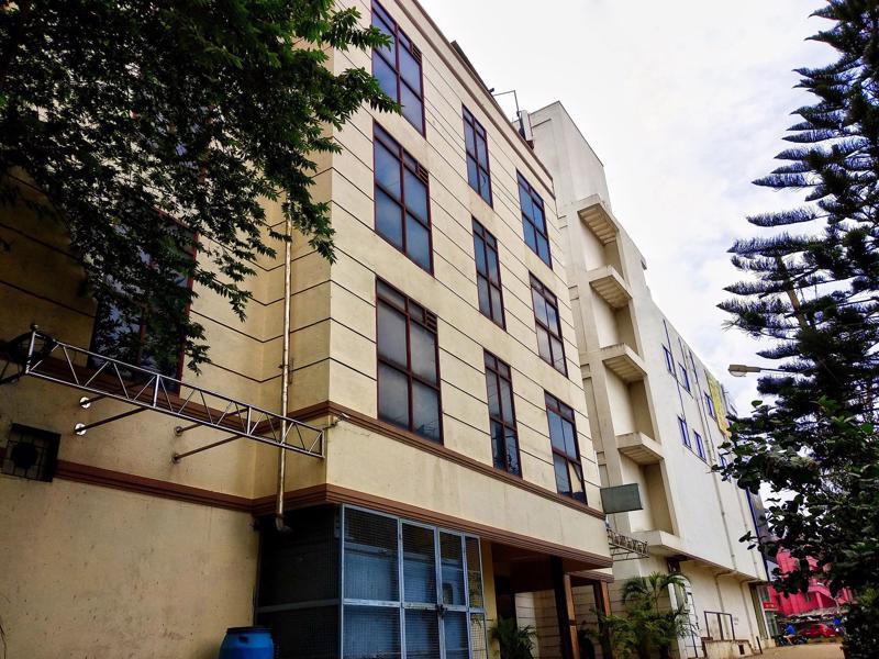 Oyo 539 Hotel Pearl Inn Бангалор Экстерьер фото