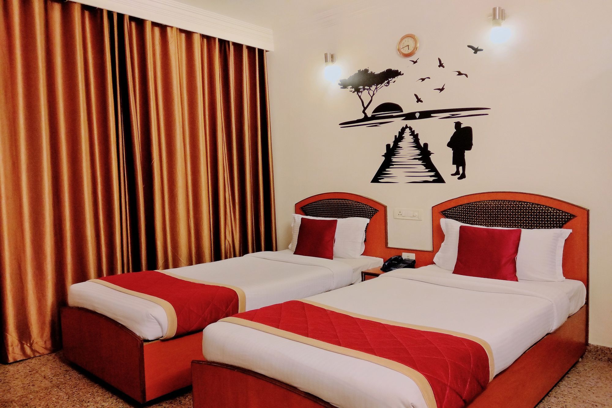 Oyo 539 Hotel Pearl Inn Бангалор Экстерьер фото