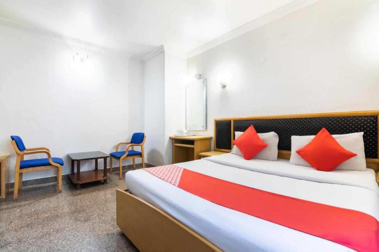 Oyo 539 Hotel Pearl Inn Бангалор Экстерьер фото